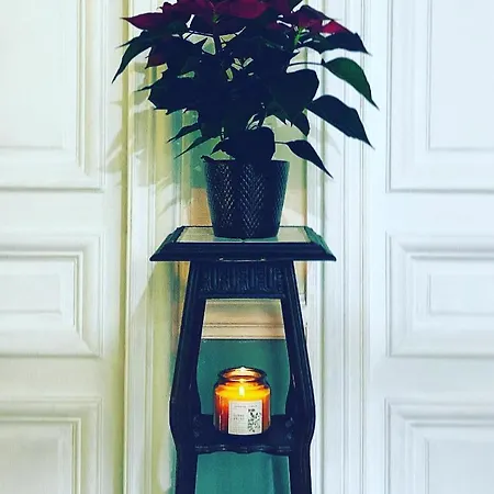 Bed and Breakfast La Maison De L' Ambassadeur