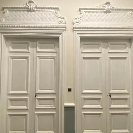 La Maison De L' Ambassadeur B&B