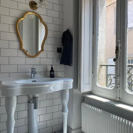 La Maison De L' Ambassadeur 4*