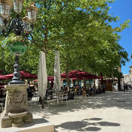 La Maison De L' Ambassadeur 4* 카르카손