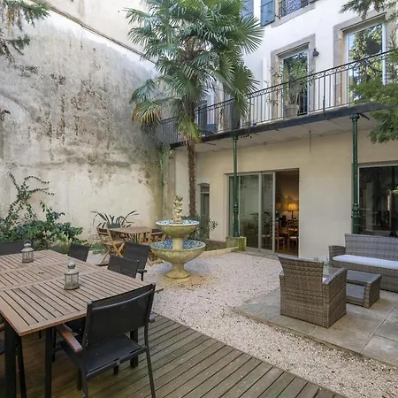 Bed & Breakfast La Maison De L' Ambassadeur 4*