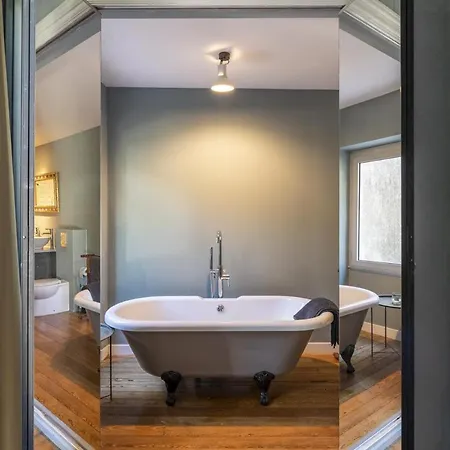 La Maison De L' Ambassadeur 4*