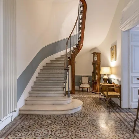 La Maison De L' Ambassadeur Panzió 2*