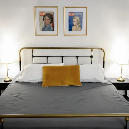 Couette-café La Maison De L' Ambassadeur 4*