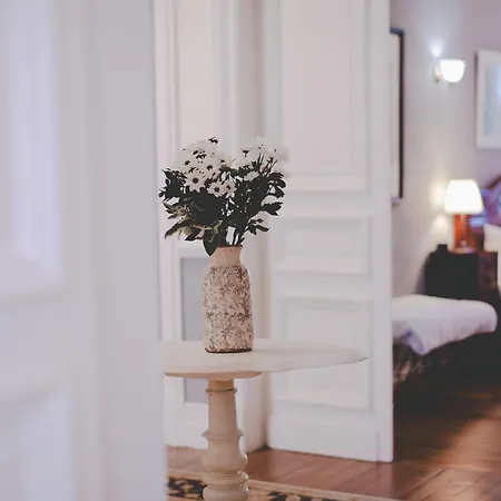 Couette-café La Maison De L' Ambassadeur 4*