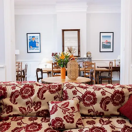 La Maison De L' Ambassadeur 4* Καρκασόν