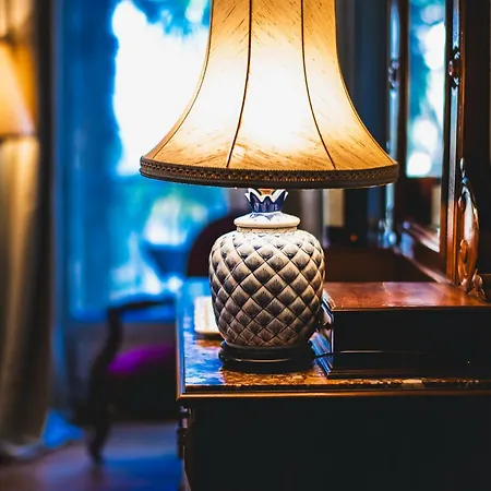 B&B La Maison De L' Ambassadeur 카르카손