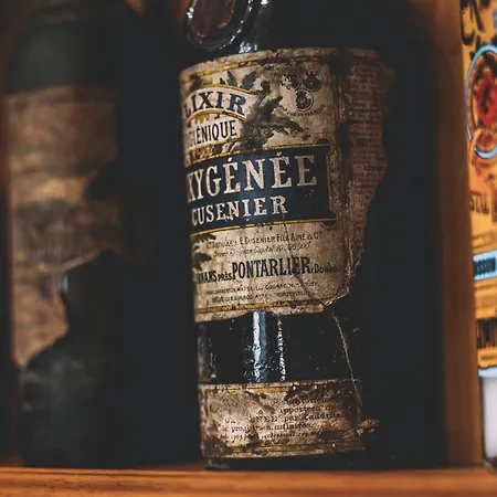 La Maison De L' Ambassadeur