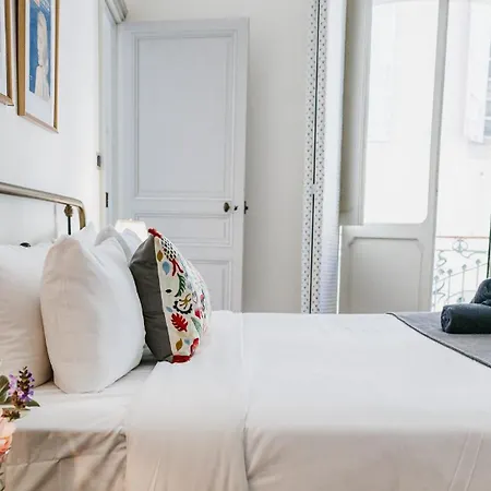 B&B La Maison De L' Ambassadeur 4*