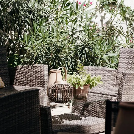 Bed and Breakfast La Maison De L' Ambassadeur