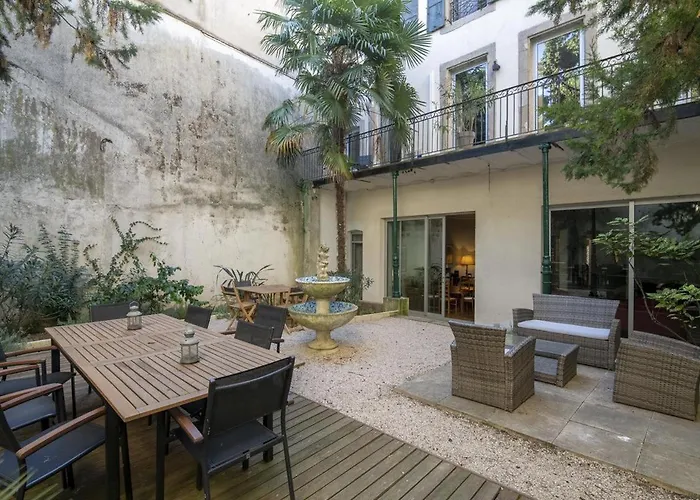 ベッド・アンド・ブレックファスト La Maison De L' Ambassadeur 4*