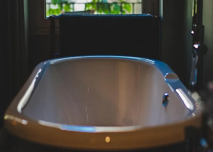 La Maison De L' Ambassadeur Bed & Breakfast